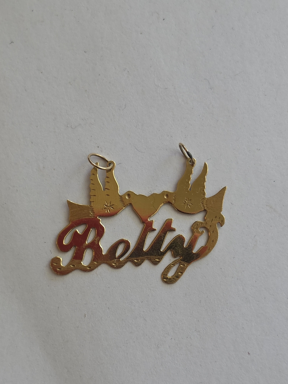 14k Solid Yellow Gold Betty Nameplate Pendant Charm - Picture 2 of 5